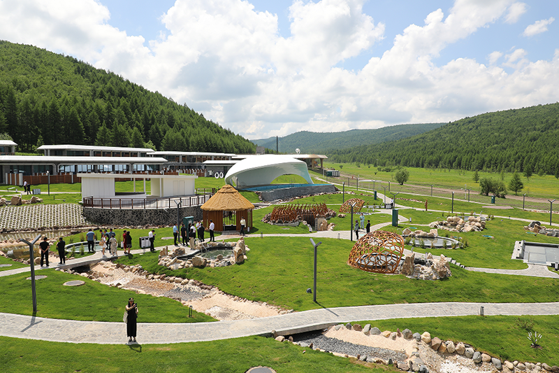 华捷地热：以专业力量赋能一温泉康养目的地火爆出圈